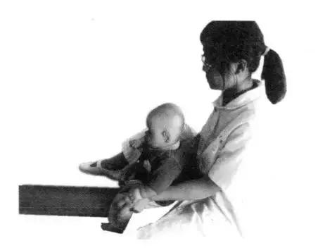 脑性瘫痪伴随的障碍,小脑中枢性瘫痪的训练方法