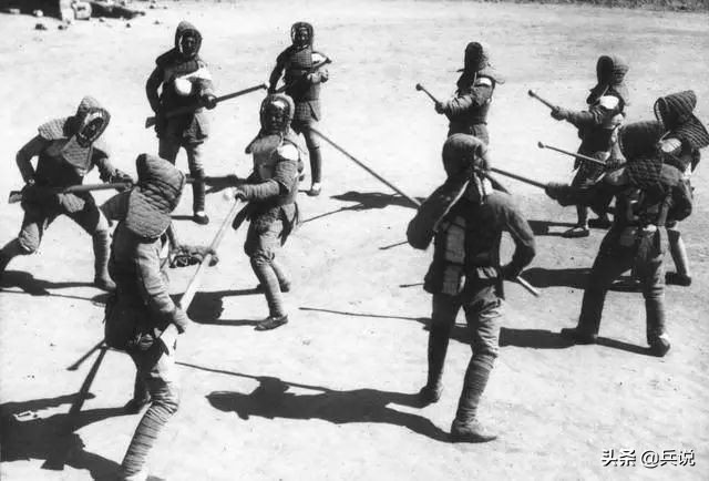 杨勇上将第1集,杨勇大将纪录片