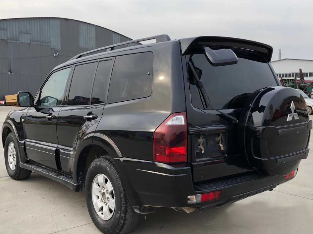 三菱帕杰罗v77优缺点,05年三菱帕杰罗v773.8lv6自动挡