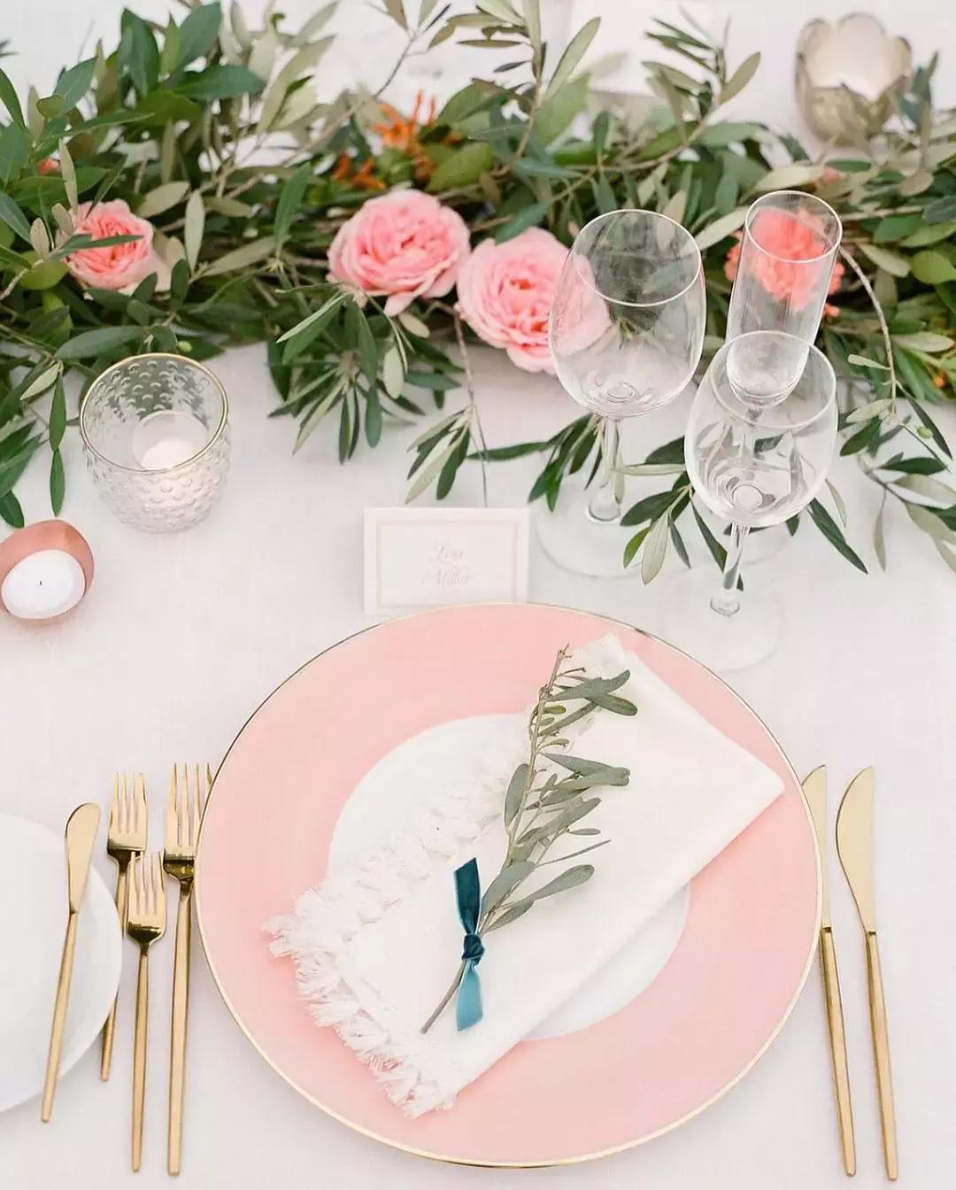 西餐礼仪刀叉的使用,美式西餐和法式西餐刀叉