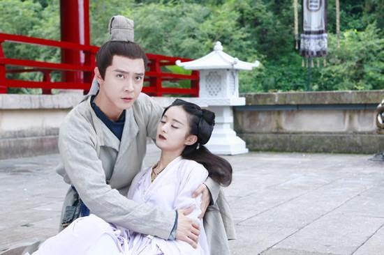 花千骨爱过东方彧卿,花千骨东方彧卿吻千骨