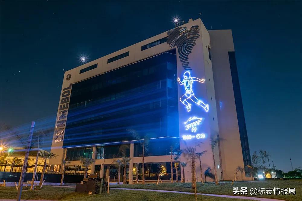 纪念阿根廷马拉多纳,纪念马拉多纳克鲁伊夫