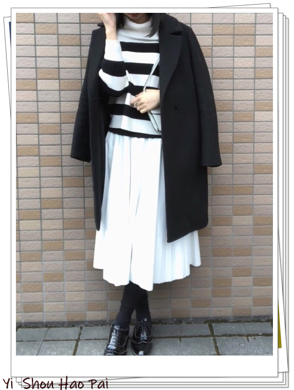 冬季黑白灰穿什么颜色好看,黑白灰的颜色搭配图片