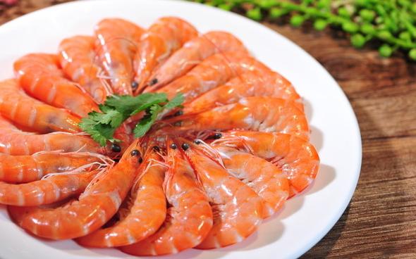 水煮虾时最忌水开下锅,水煮虾怎么避免腥味重