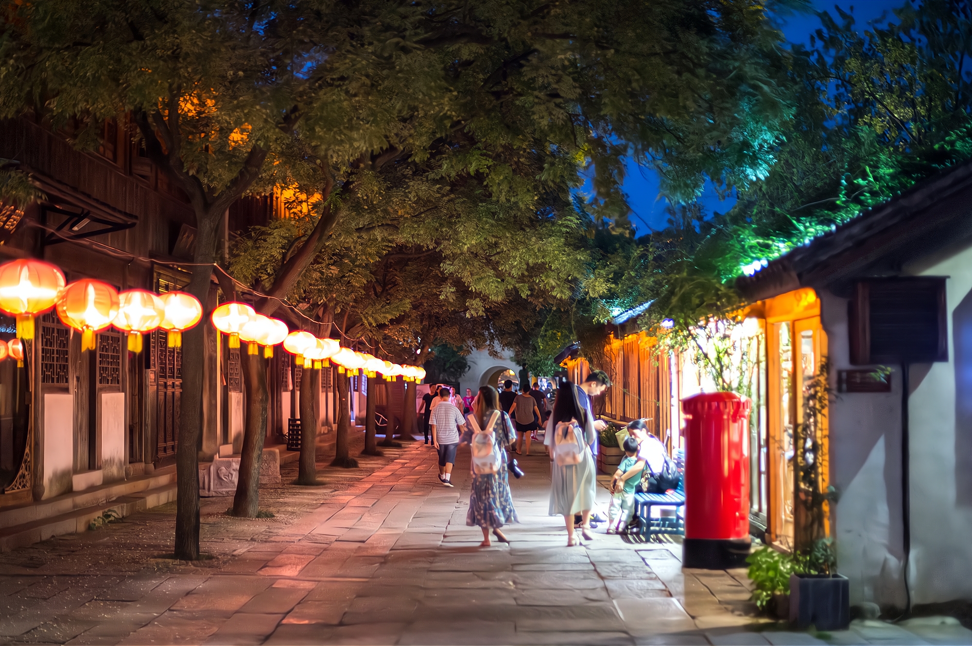 浙江南浔是一座历史悠久的古镇,古镇南浔江南水乡