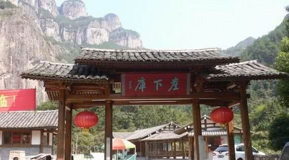 浙江有哪些有瀑布的旅游景点,浙江旅游景点推荐瀑布