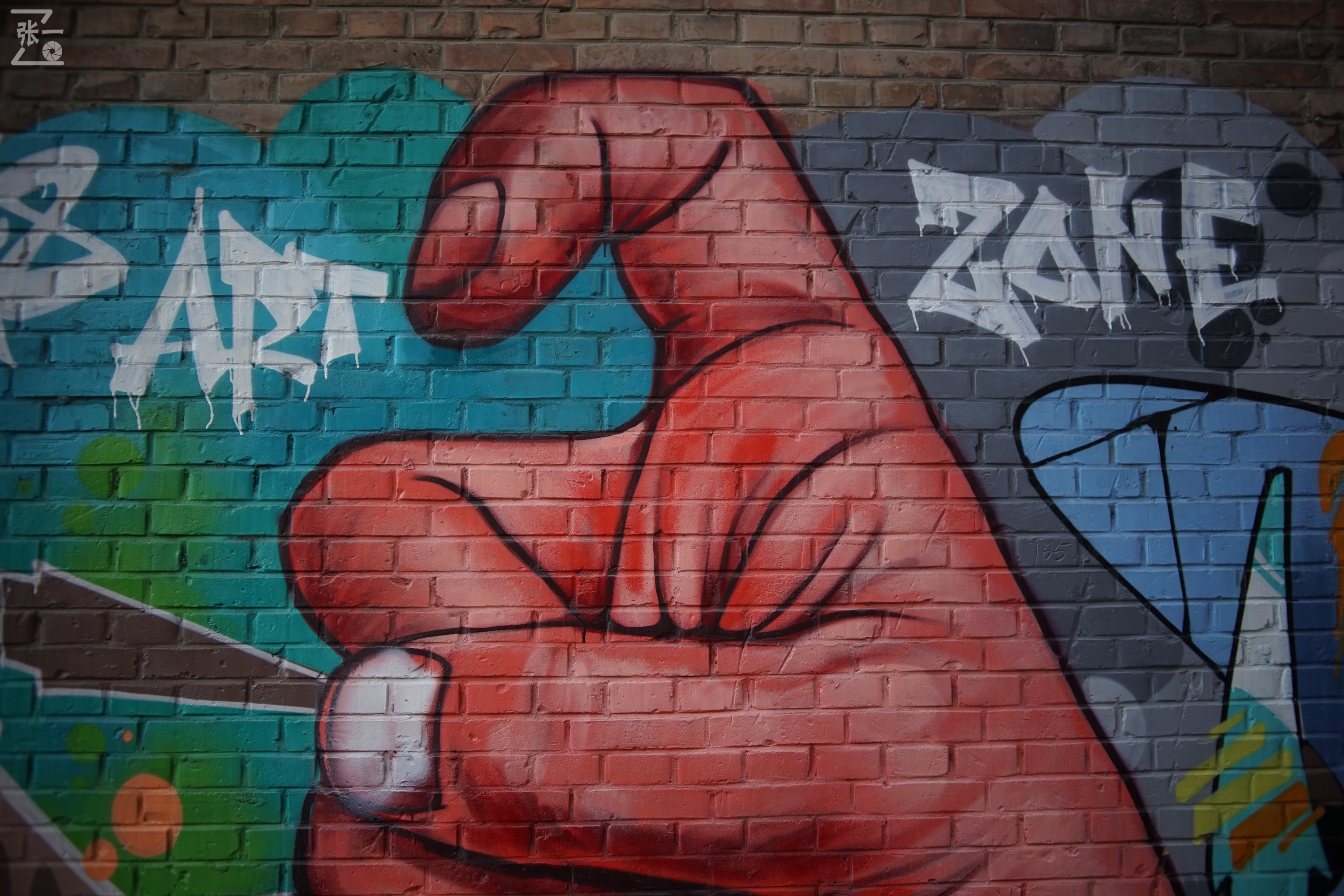 国产中一光学35/2镜头+索尼微单实拍北京798艺术区