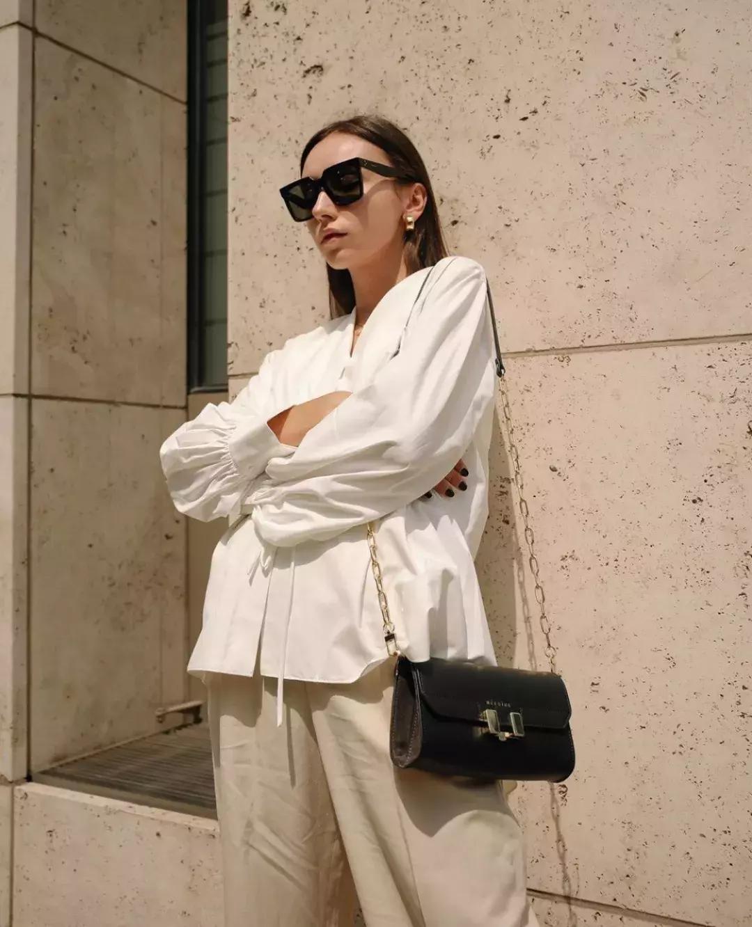 不建议买的10种衣服,哪些衣服应该买哪些不应该买