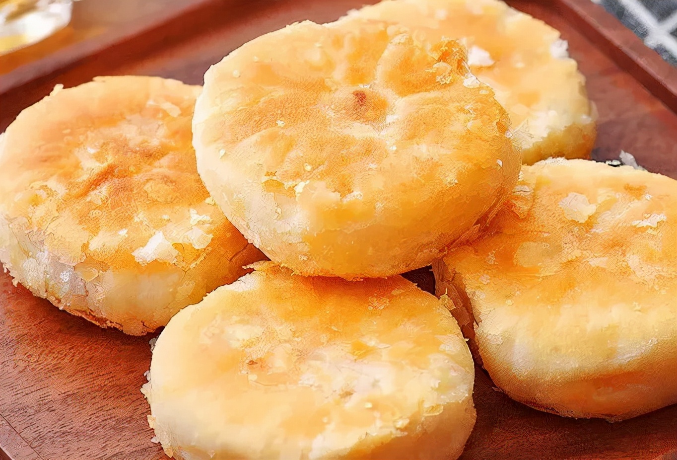 潮汕酥式绿豆饼的正宗做法,香酥脆的纯手工潮汕红豆绿豆饼