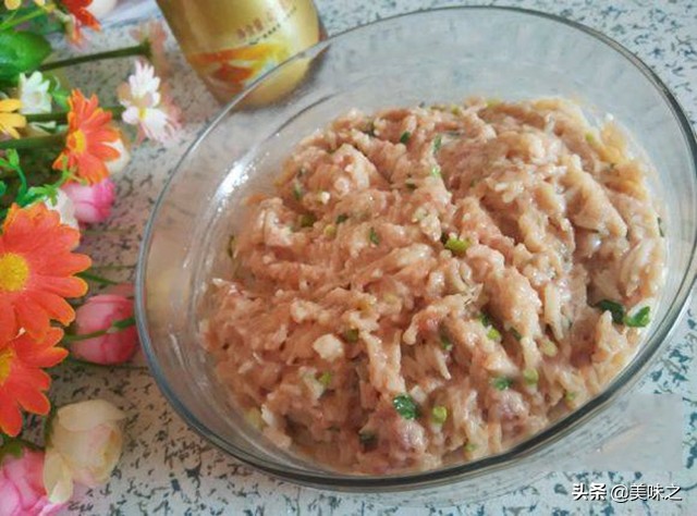 十种素饺子馅的完美搭配,三鲜虾仁饺子馅正宗调法