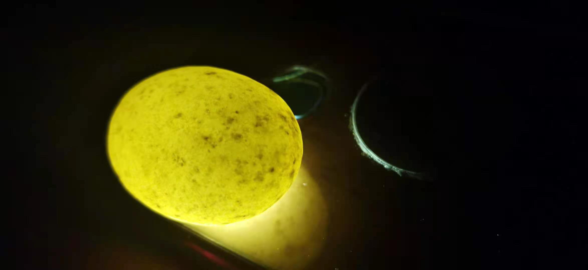 翳珀无事牌吊坠,纯天然钛晶无事牌吊坠