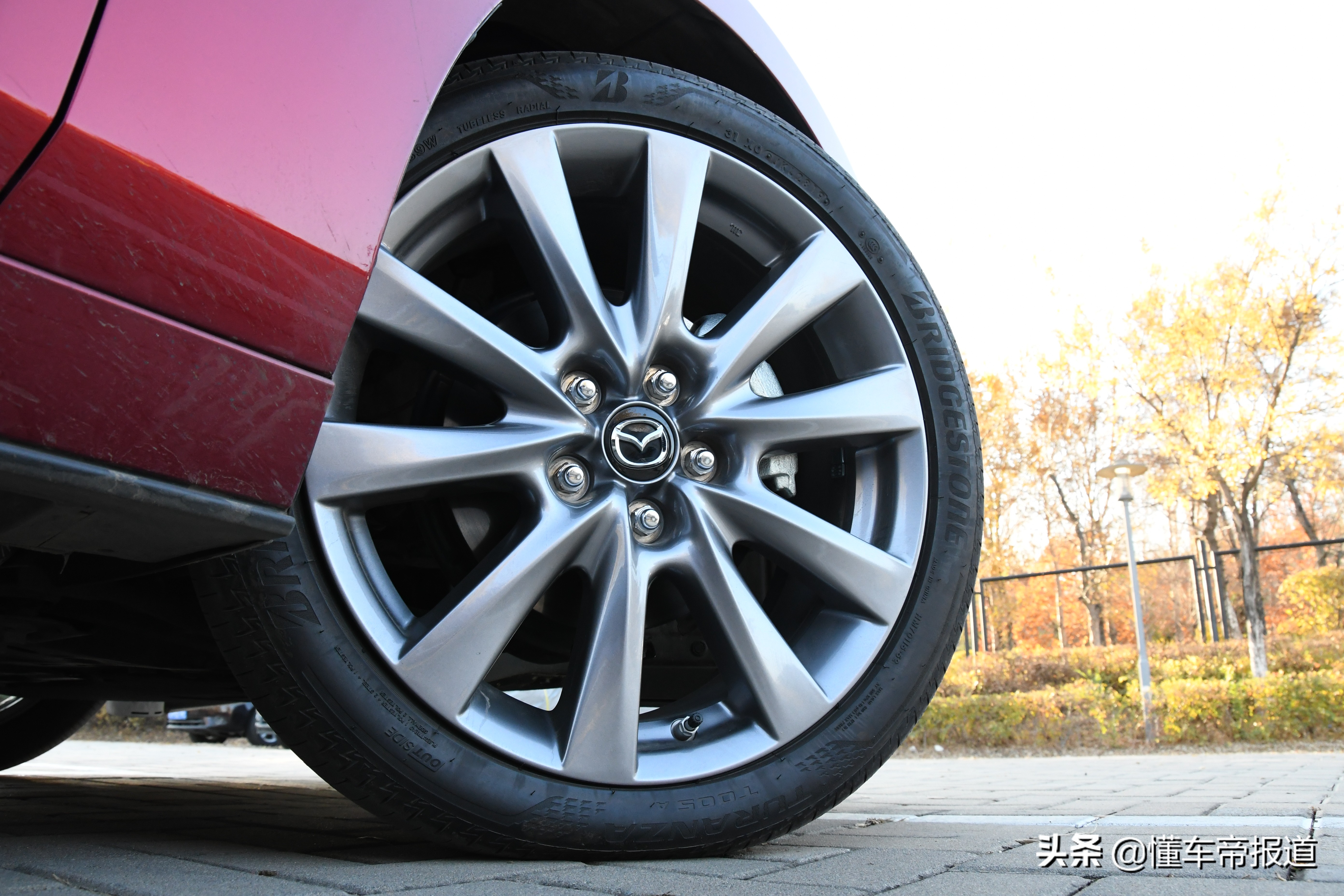 次世代马自达3昂克赛拉试驾,次世代马自达3昂克赛拉升级尾门