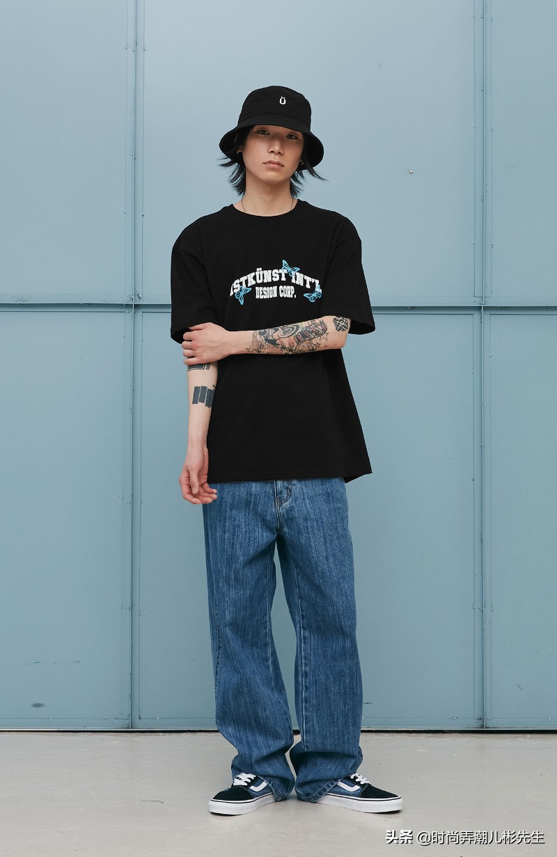 istkunst代购,韩牌istkunst的卫衣