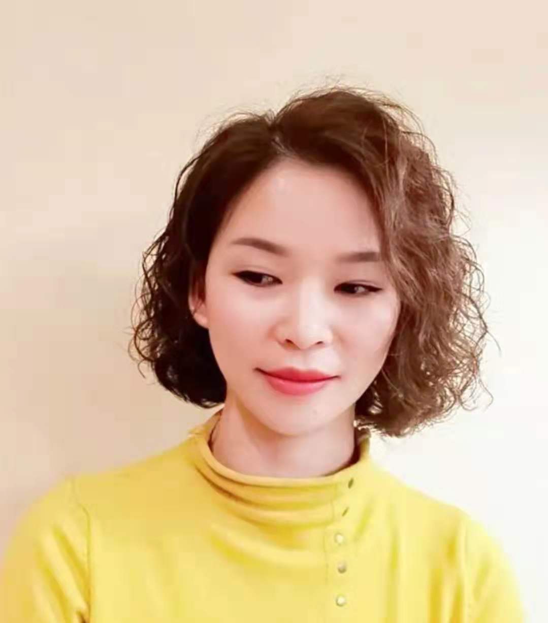 40岁的姐姐发型减龄,30岁姐姐们的减龄发型