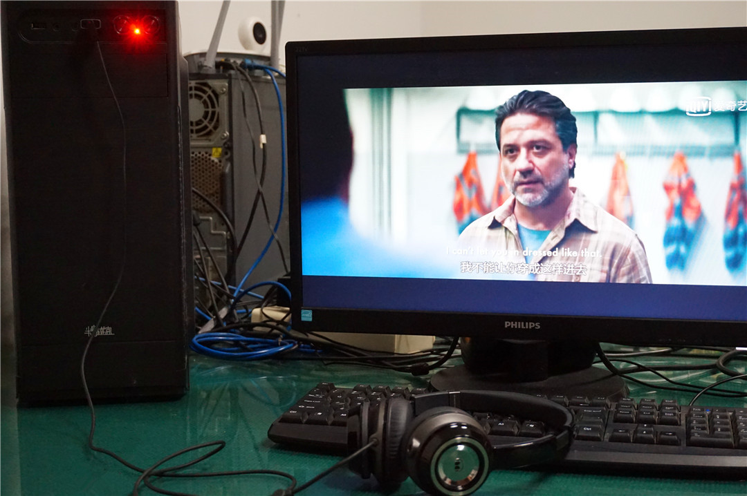 电脑耳机孔坏了用外置声卡可以吗,电脑耳机孔坏了能用转接头吗