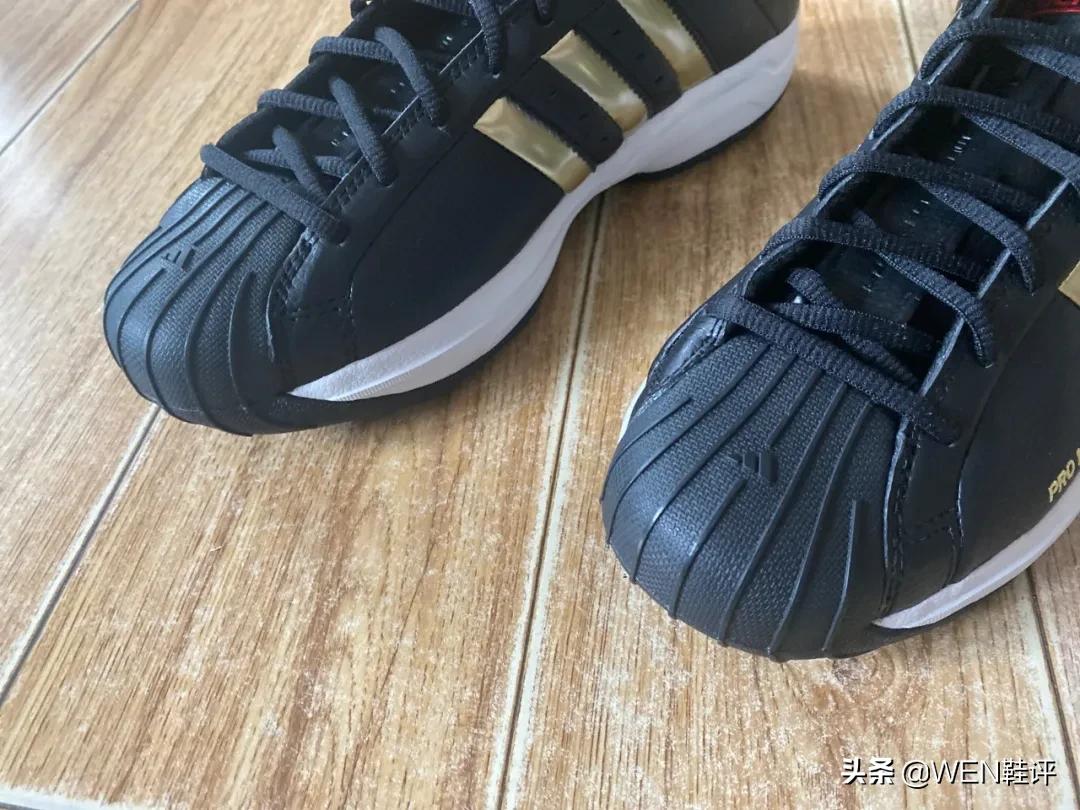 贝壳头经典复刻鞋,比较经典的贝壳头