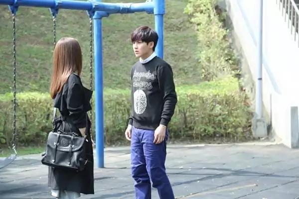 前妻离婚后醒悟，暗中串通儿子逼我复婚