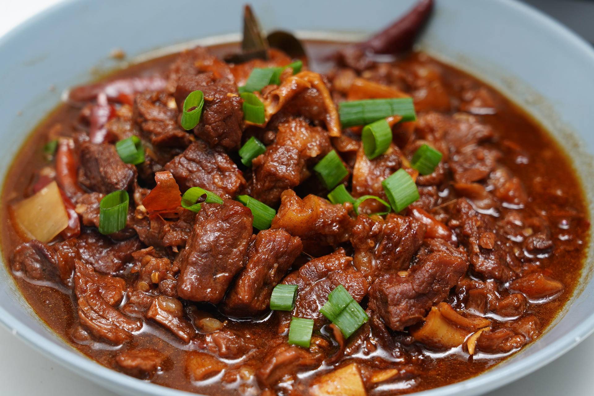 用自动机器炒菜的餐厅,自动炒菜料理机真实感受