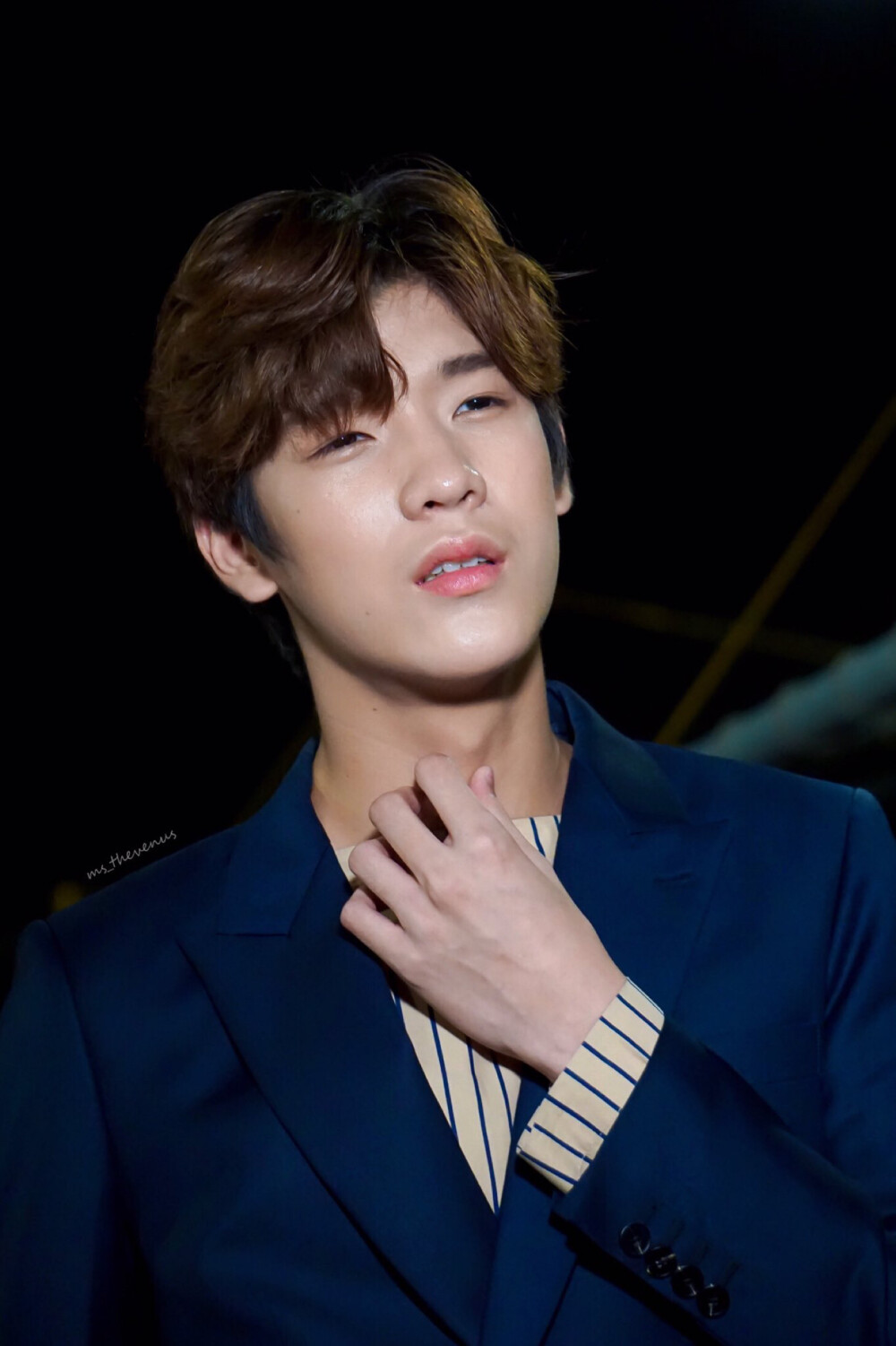 他泰韩系少年:关大爷洪34典型代表包包酷爱韩风穿搭