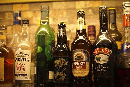 外国啤酒与国产啤酒的区别,中国啤酒为什么没有沫