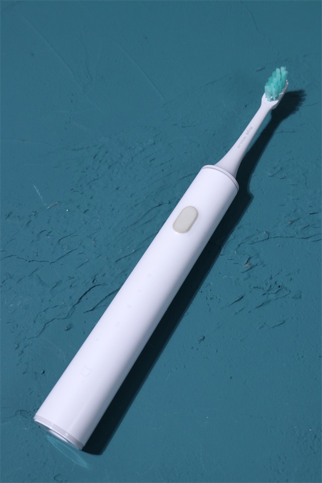 欧乐b电动牙刷和飞利浦哪个好,欧乐b和飞利浦哪个电动牙刷好