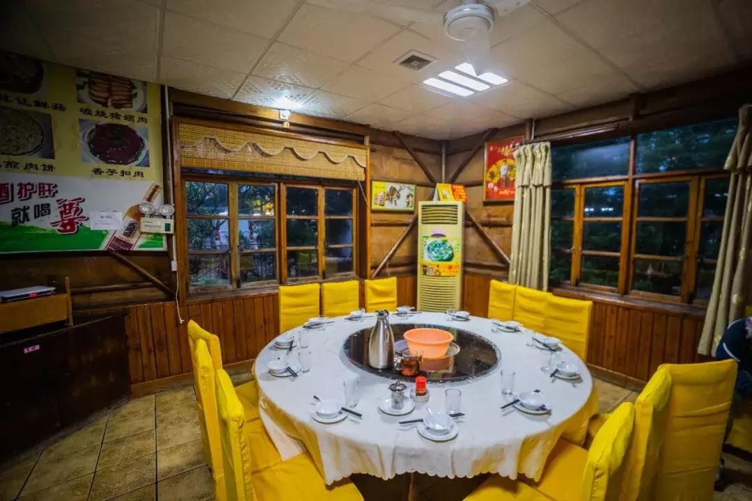 浣涘北鏈夐棿浜烘皵鐖嗘鍐滃簞,浣涘北閲戠墝鍐滃簞