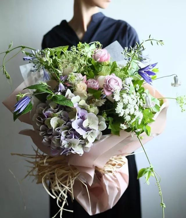 日本顶级花艺欣赏,日本花店布置图片