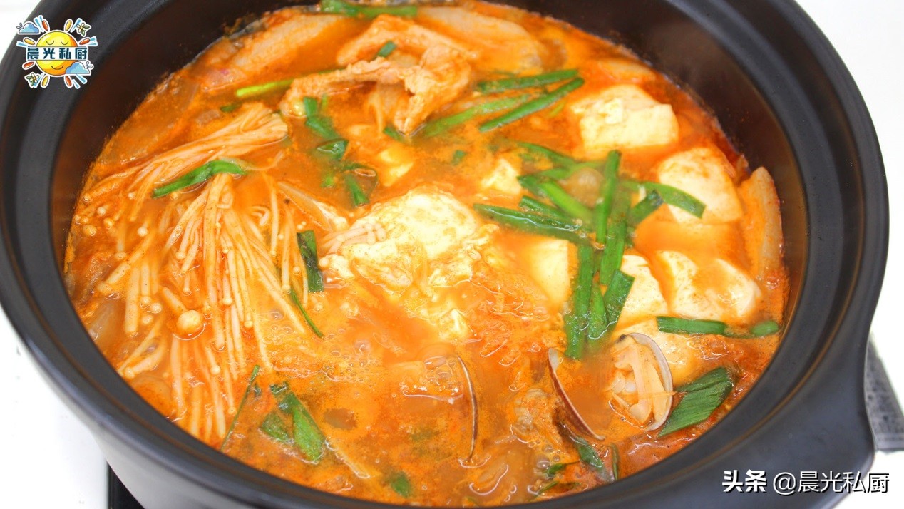 韩式泡菜锅酱汁配方,韩国泡菜猪肉锅教程