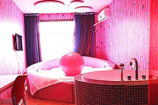 为什么情侣住宾馆要开双人房,为什么情侣住酒店不能aa