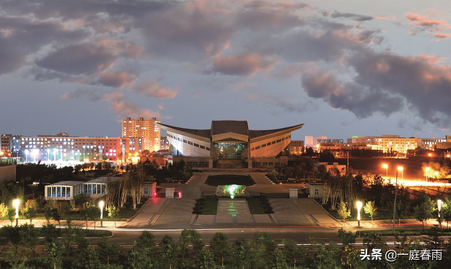 一个性价比极高的二本院校,山西大同大学,理科男生不能错过