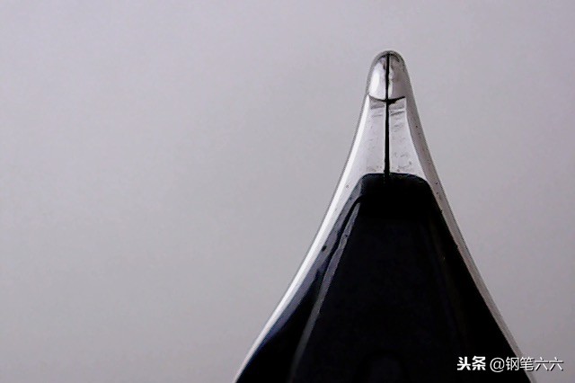 凌美钢笔恒星书写效果,凌美钢笔和流星钢笔哪个好