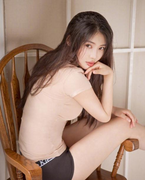 理发店的洗发水为什么很顺又滑,为什么理发店用的洗发水去屑控油