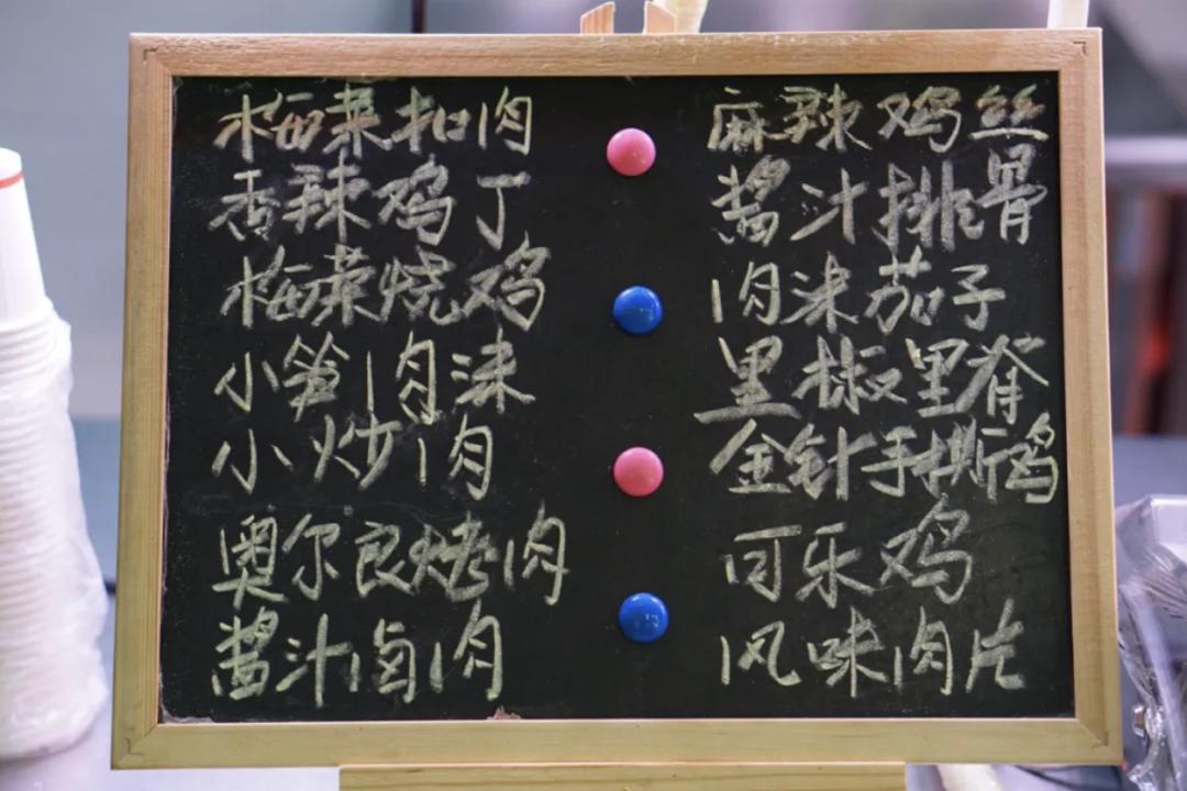 不用996，年薪35w+，大学生最爱的7家企业来了