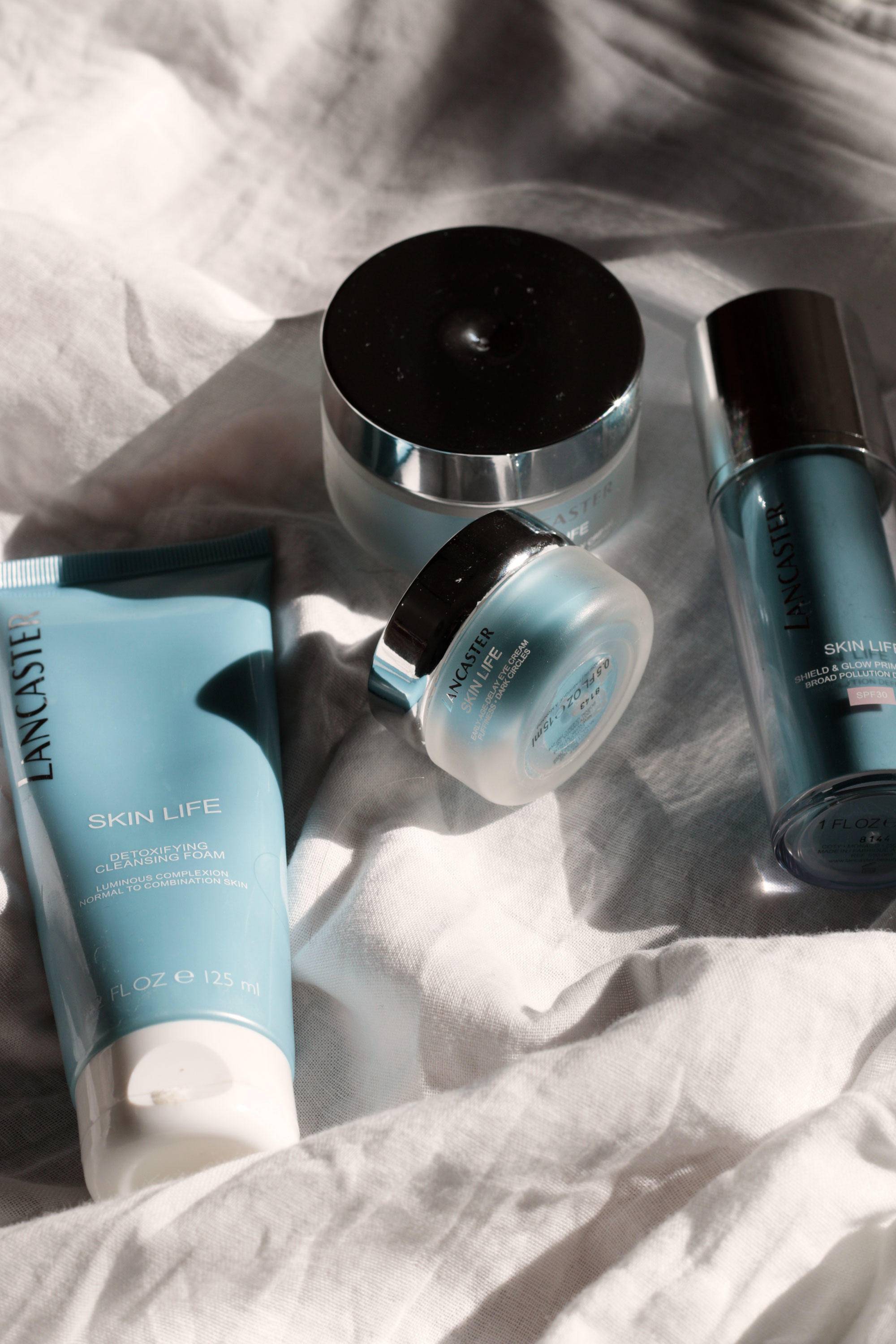 长时间没清理脸部,长期不正确的洗脸方式