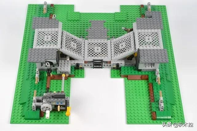 用超大乐高做超大鬼屋是什么体验,真实恐怖乐高游乐场