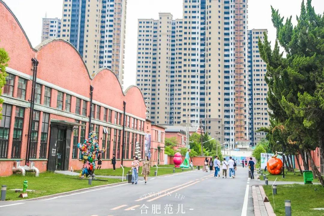 住进“坐穿牢底”的酒店，打卡深度体验监狱生活的博物馆