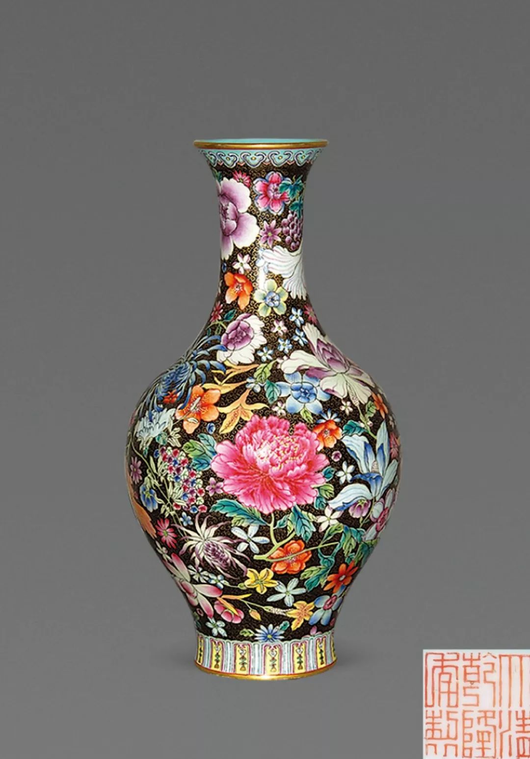 民国粉彩瓷器百花不落地瓶,乾隆粉彩百花不落地瓷器