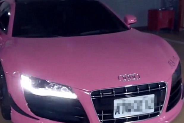 庆春路粉色r8,粉色奥迪r8杭州