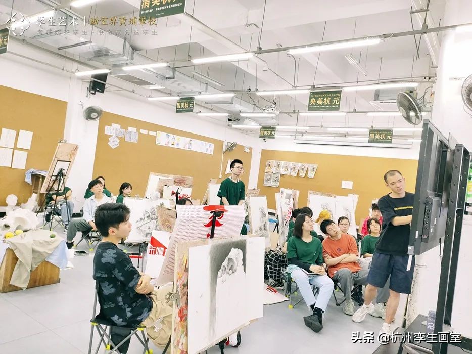 集训20天的成果,美术集训一大群人