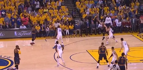 为啥汤普森成就不如库里,为什么汤普森防守这么强