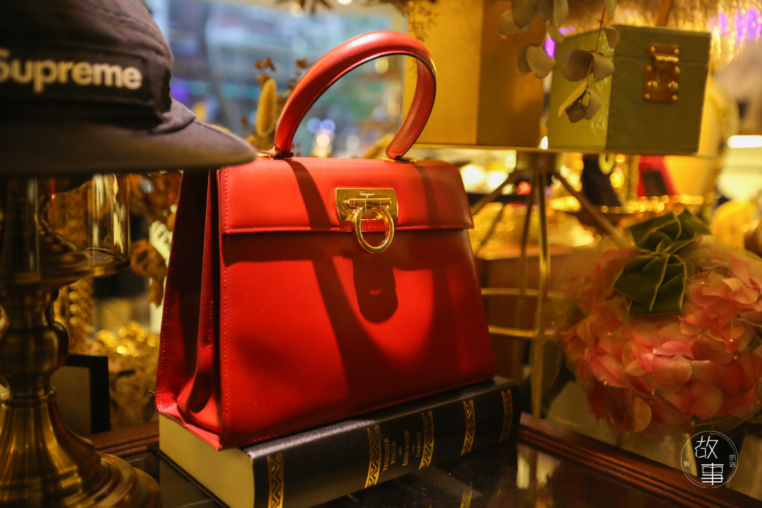 古着包是正品吗,别再说古着包是死人背过的吗