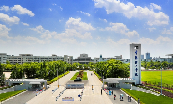 这所“名不见经传”的二本高校，就业率高达98％，不要小瞧它