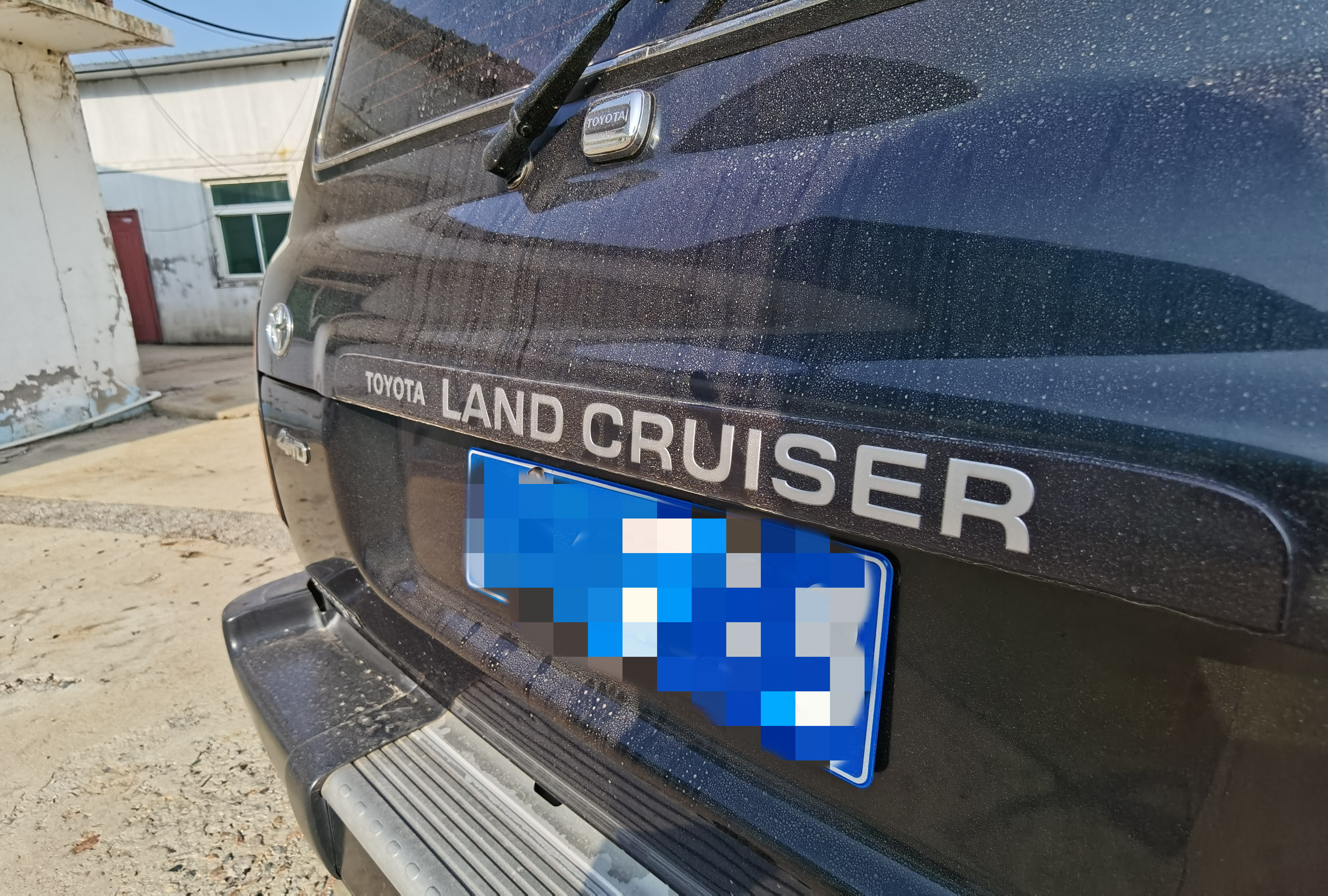 兰德酷路泽lc80越野视频,lc80陆地巡洋舰沙漠王子