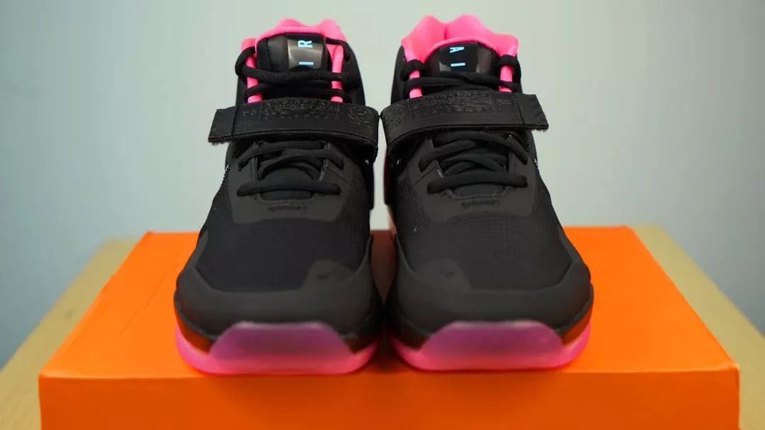 WEN开箱|你多久没在篮球鞋上看到MAX气垫了？内线球员就选它！