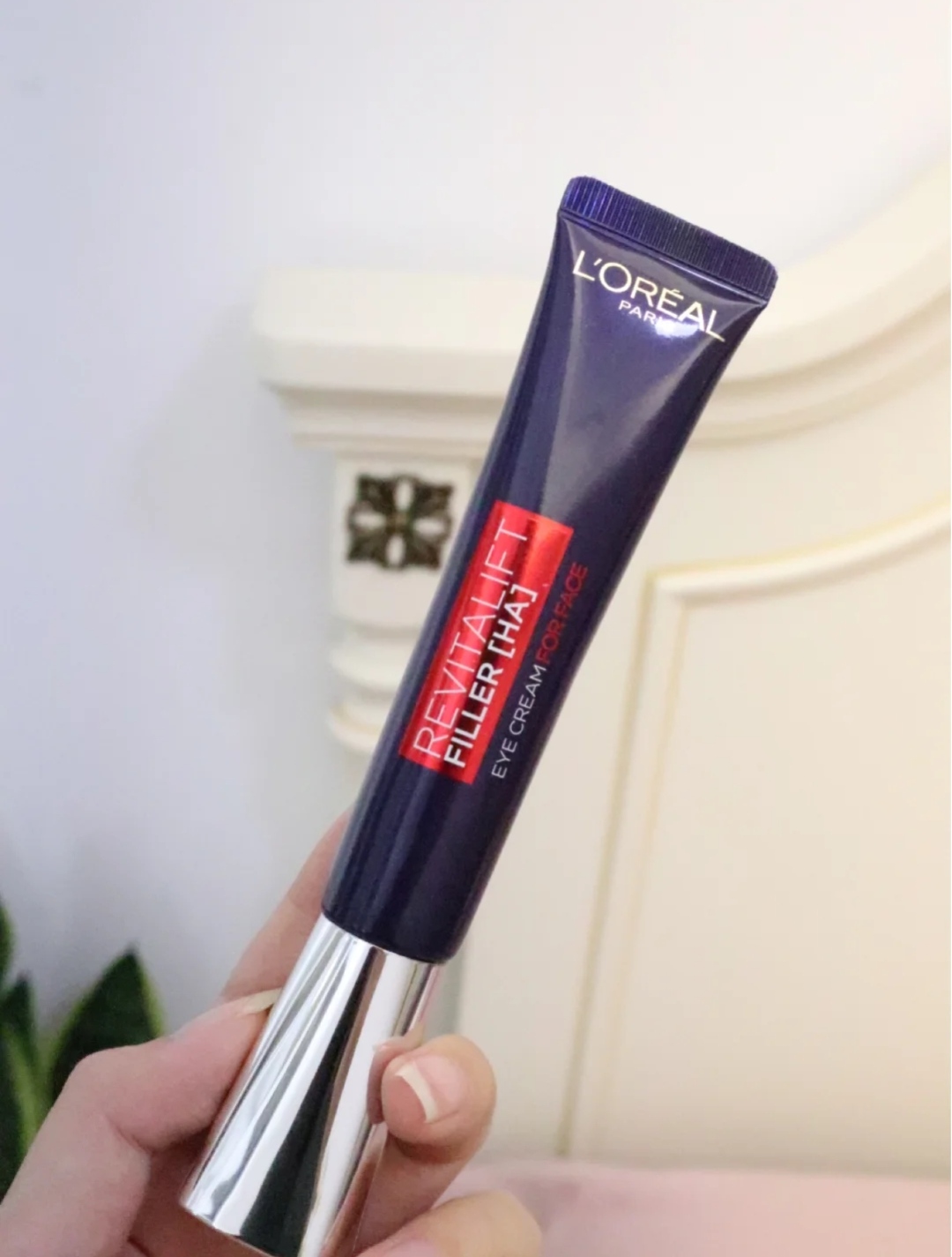 怡丽丝尔美白水乳配科颜氏面霜 (科颜氏爽肤水和怡丽丝尔哪个好)