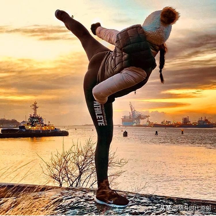 网友隔离在家怎么锻炼,疫情封闭在家如何求助物资