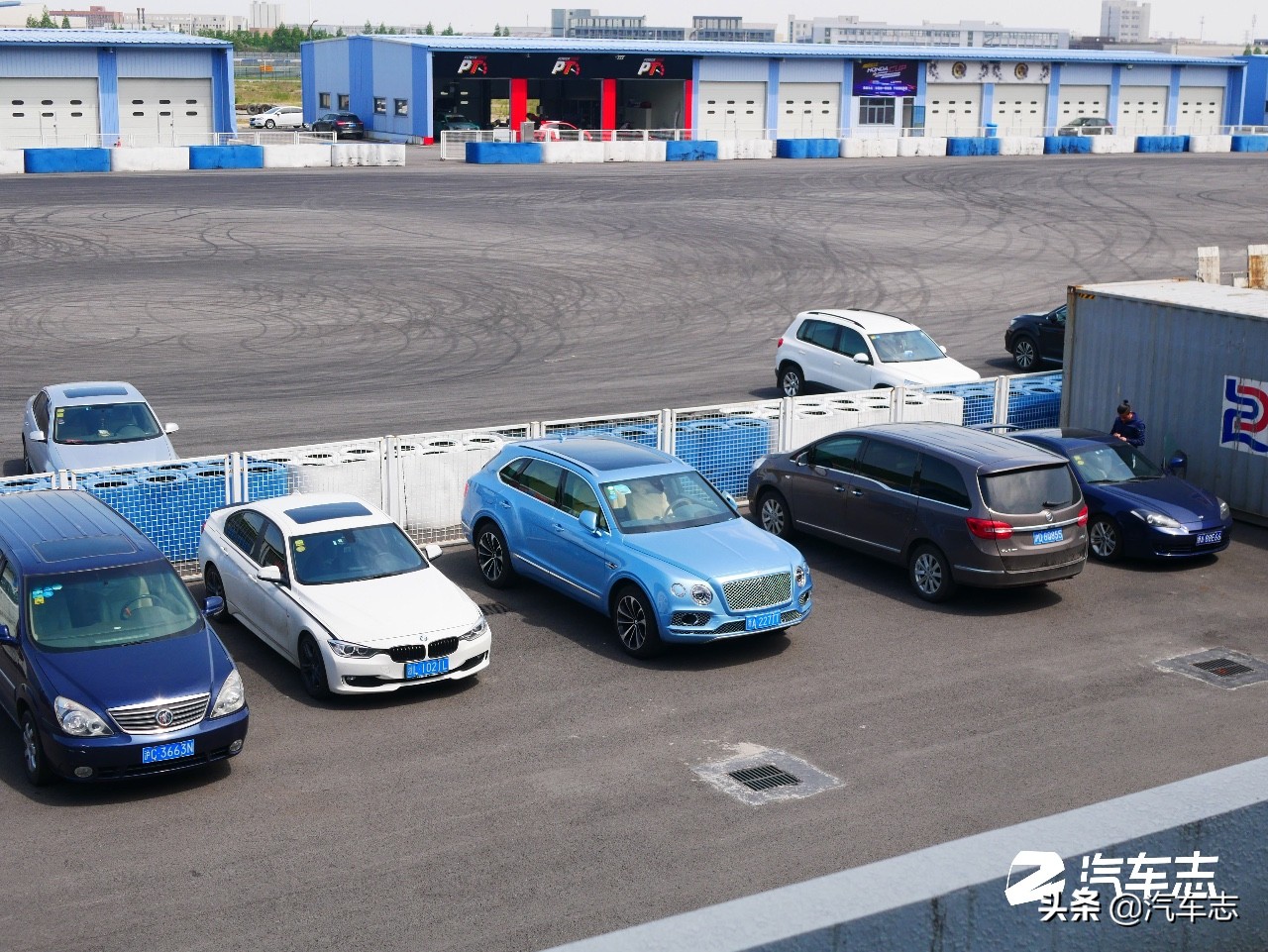 韩寒是什么级别的赛车手,韩寒是怎么成为赛车手的