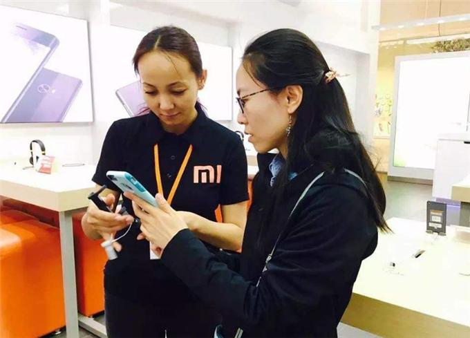 苹果手机网购和实体店有什么区别,网购手机和实体店手机价格区别