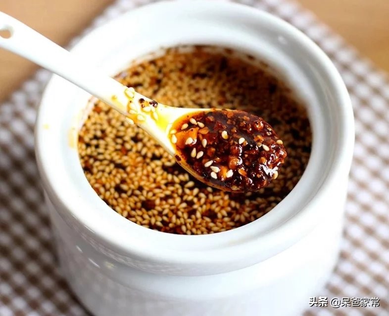 呆爸家常:为什么你做辣椒油不香,颜色也不红亮?因为你没这几步