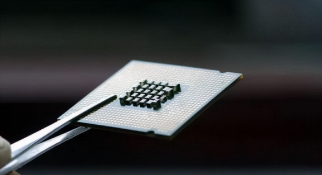 涓轰粈涔堟墜鏈簊oc浠锋牸涓嶉珮,鎵嬫満soc鎬ц兘杩囧墿